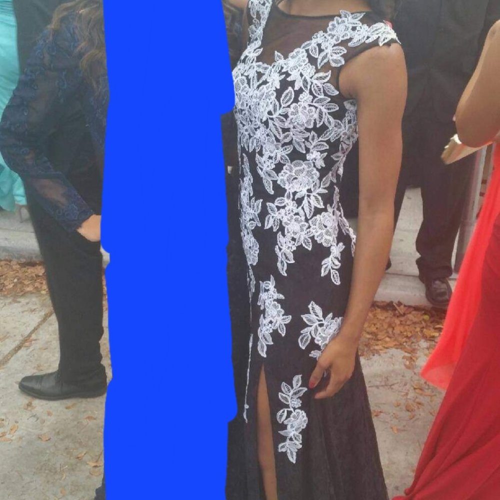 Lace Detailed Formal Dress